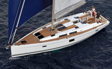 Hanse 455, Bare Necessities