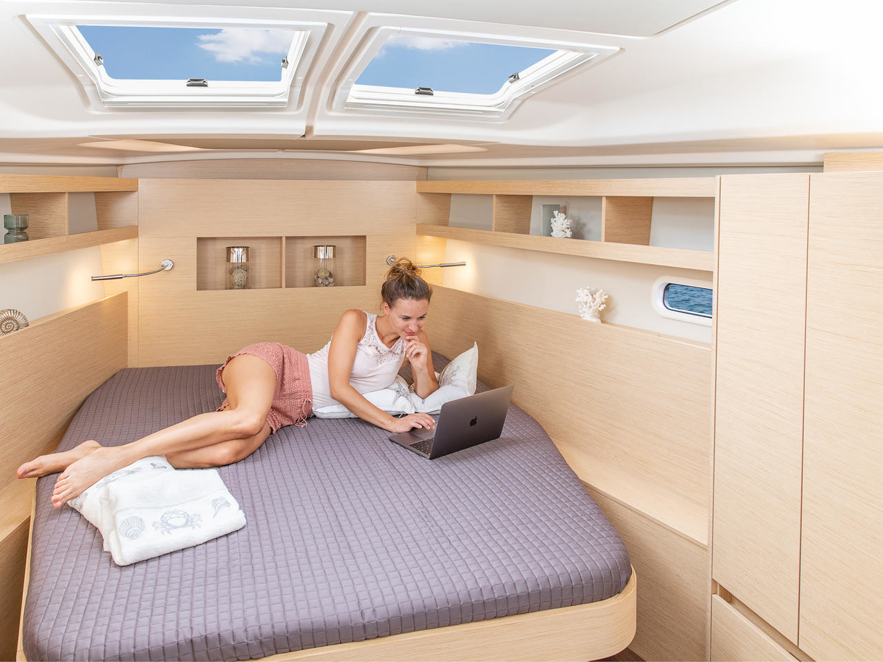 Hanse 458, One Life