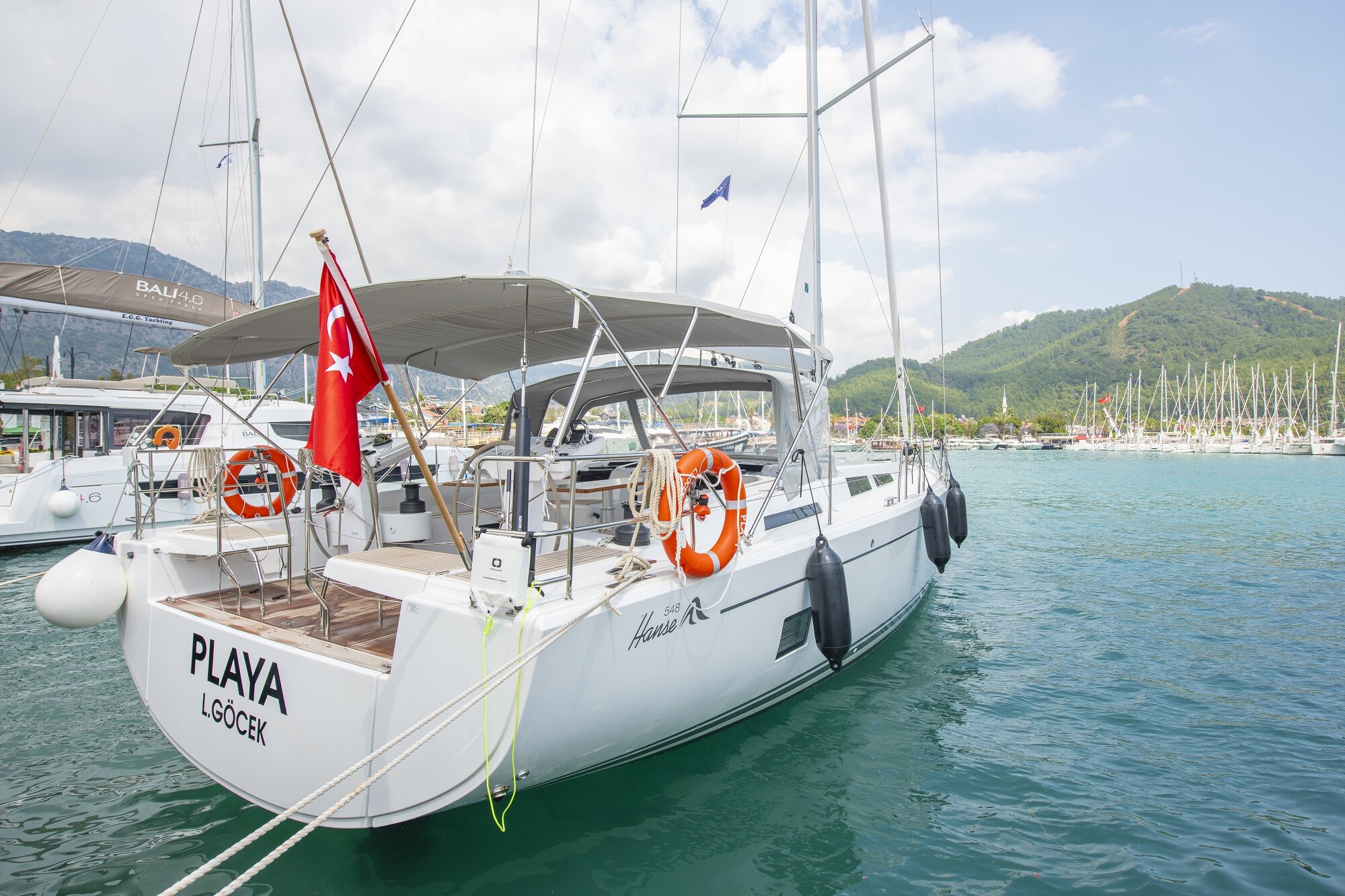 Hanse 548, Playa