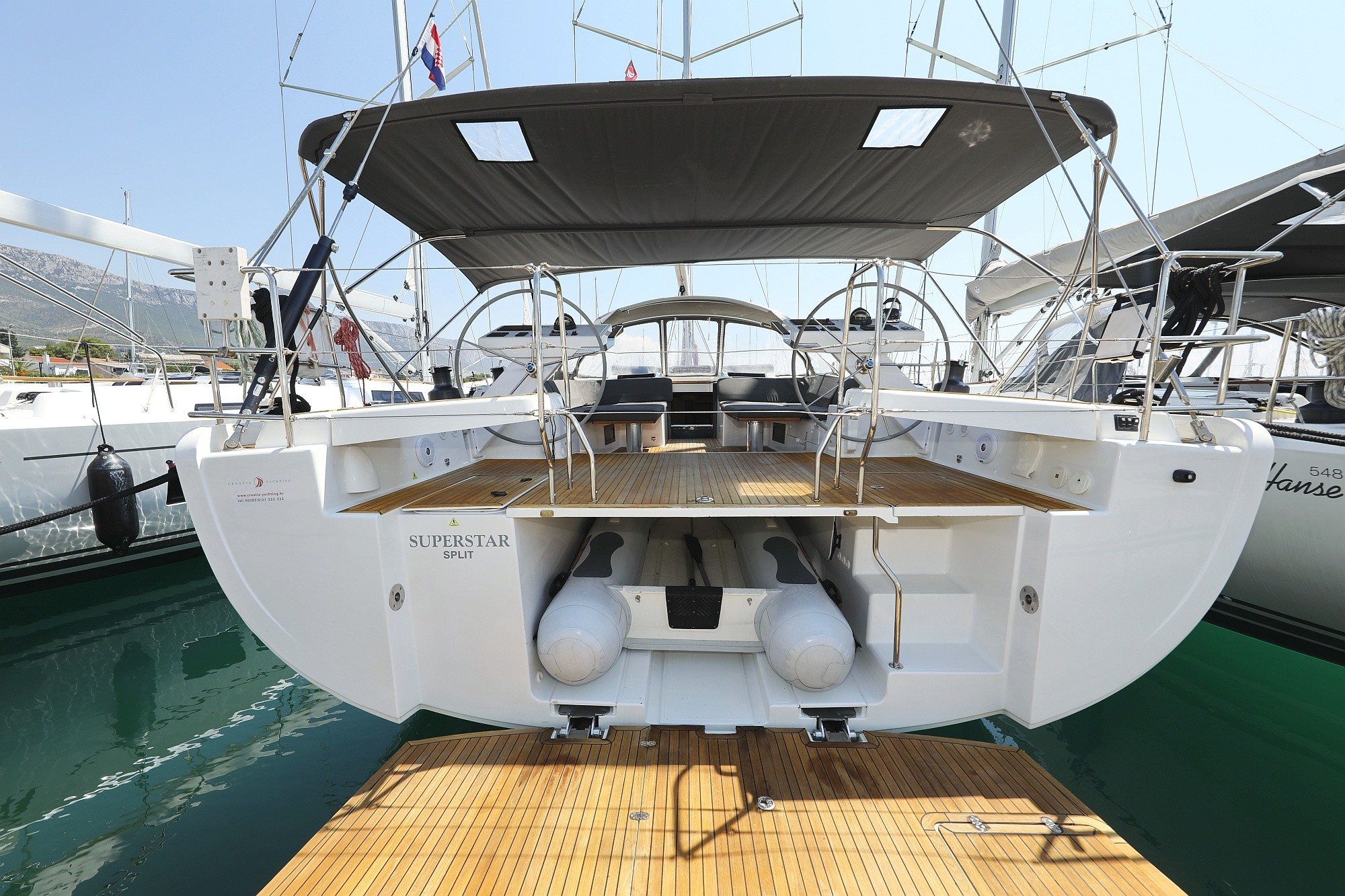 Hanse 588, Superstar