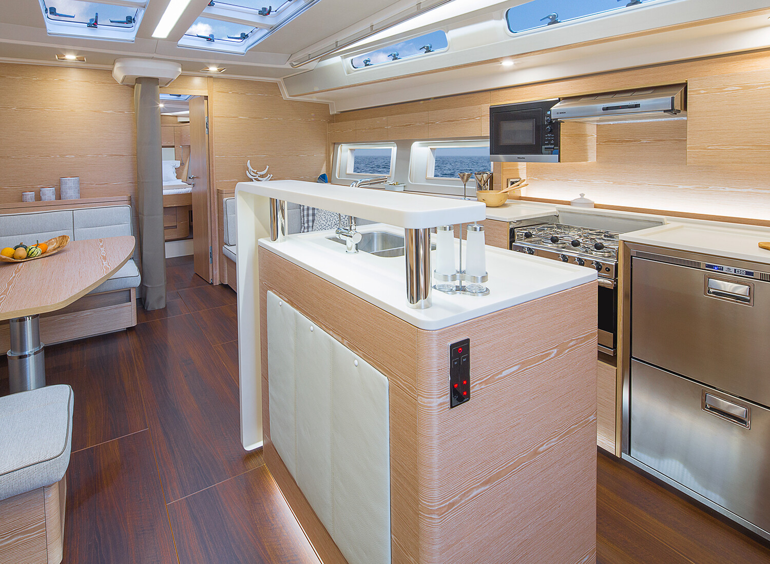 Hanse 588, Eywa
