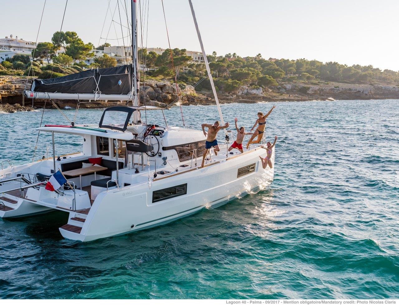 Lagoon 40, Venus