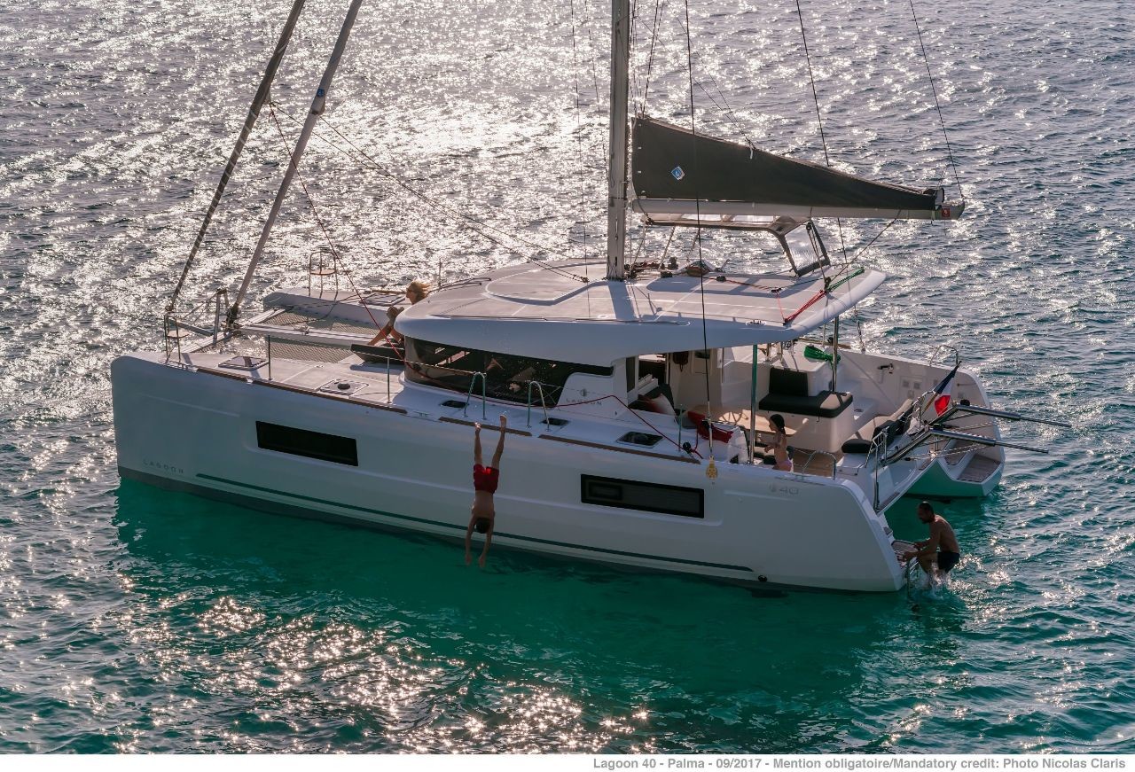 Lagoon 40, Zagvozd