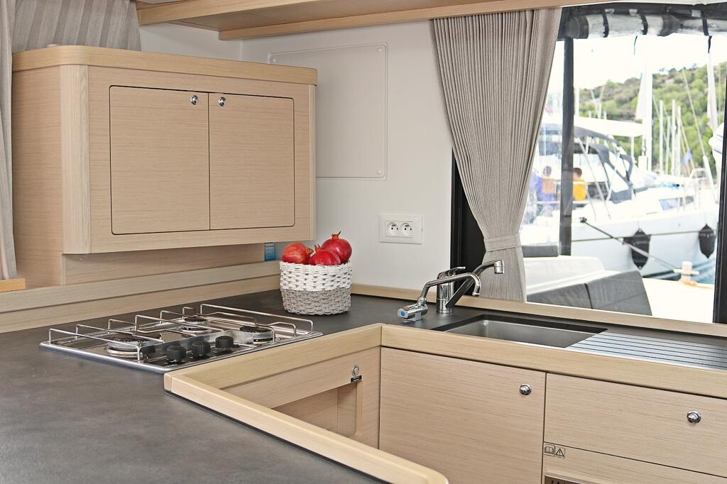 Lagoon 42, Ocean Pearl