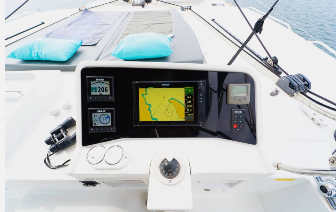 Lagoon 450 F, Julius Cesar III
