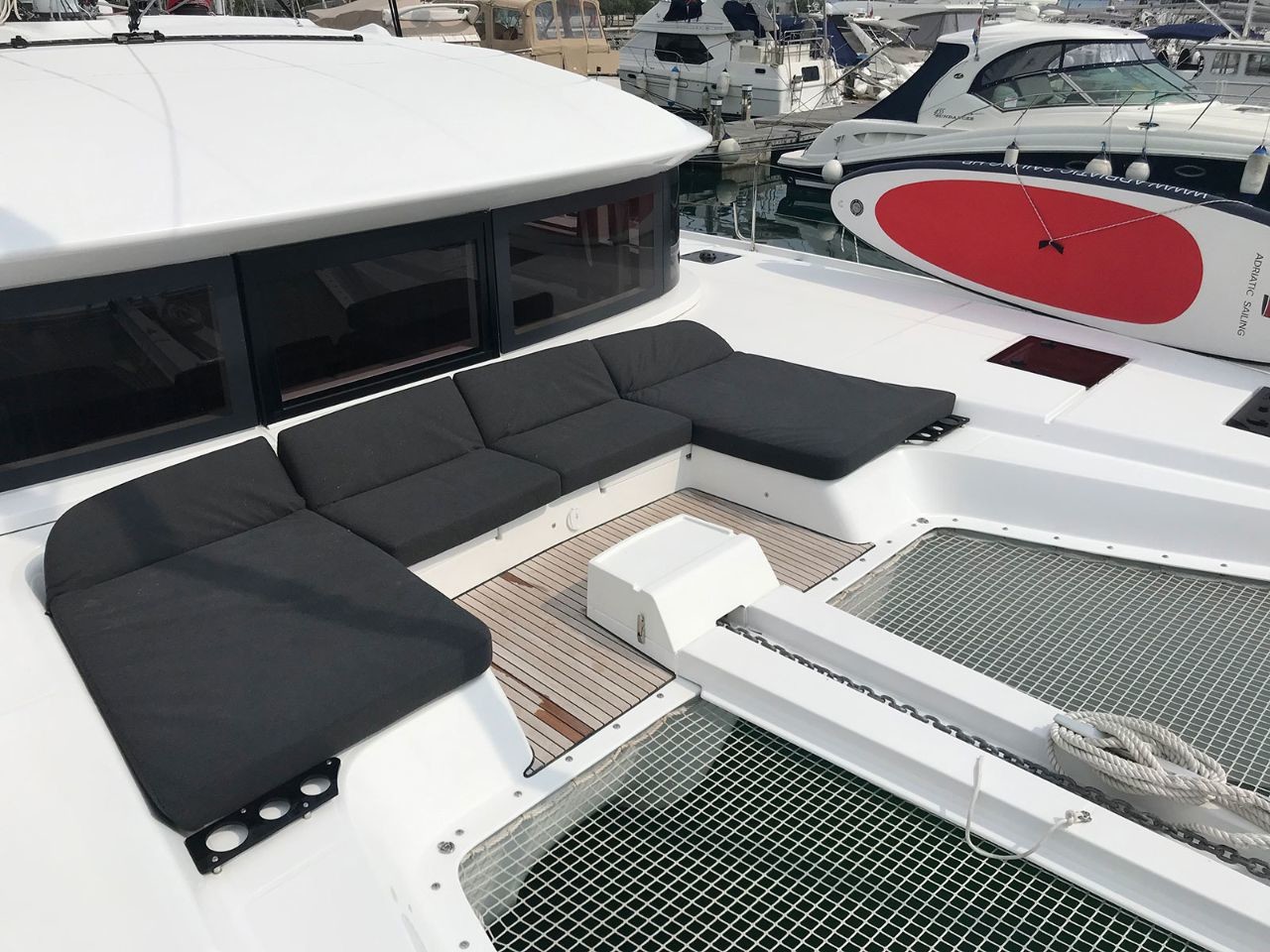 Lagoon 50, Katka
