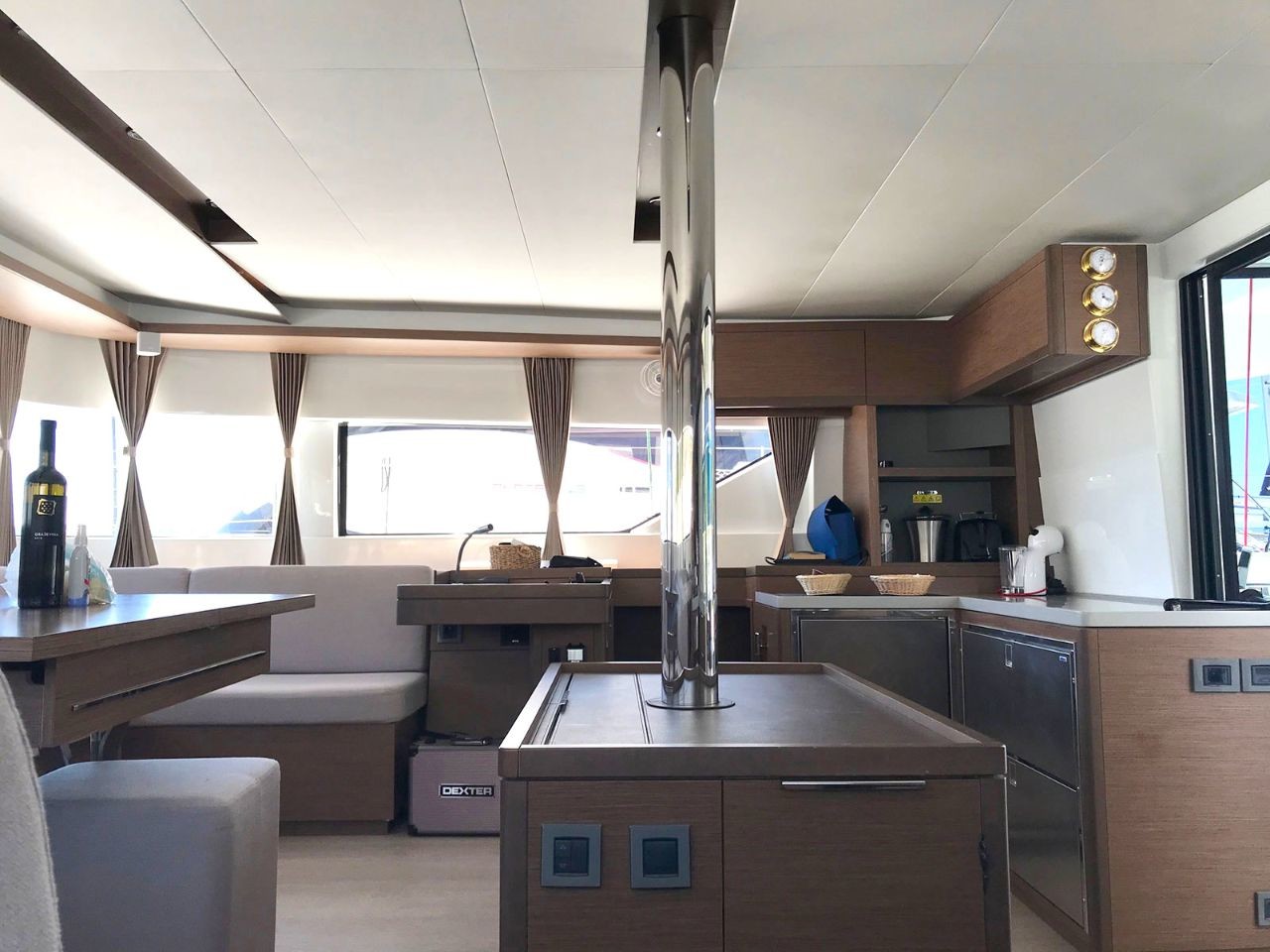 Lagoon 50, Katka