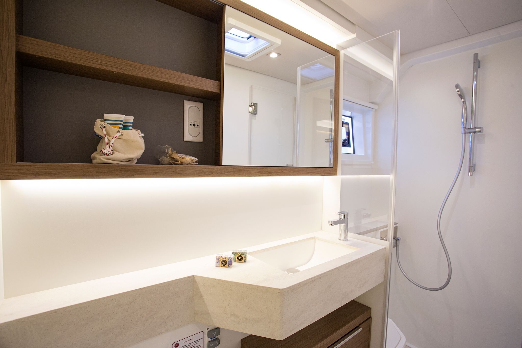 Lagoon 50, Sail La Vie