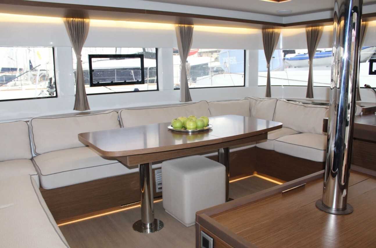 Lagoon 50, Aqua Star