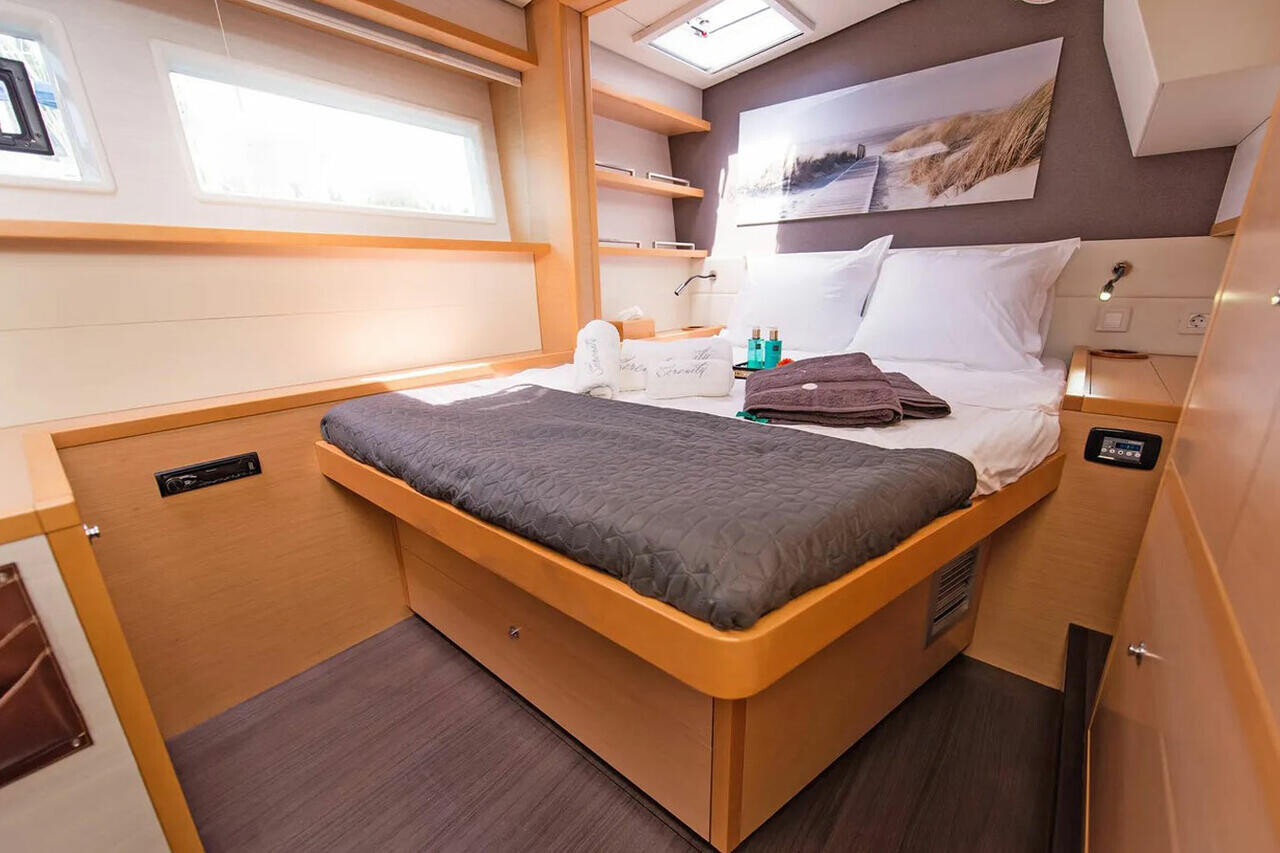 Lagoon 52, Serenity