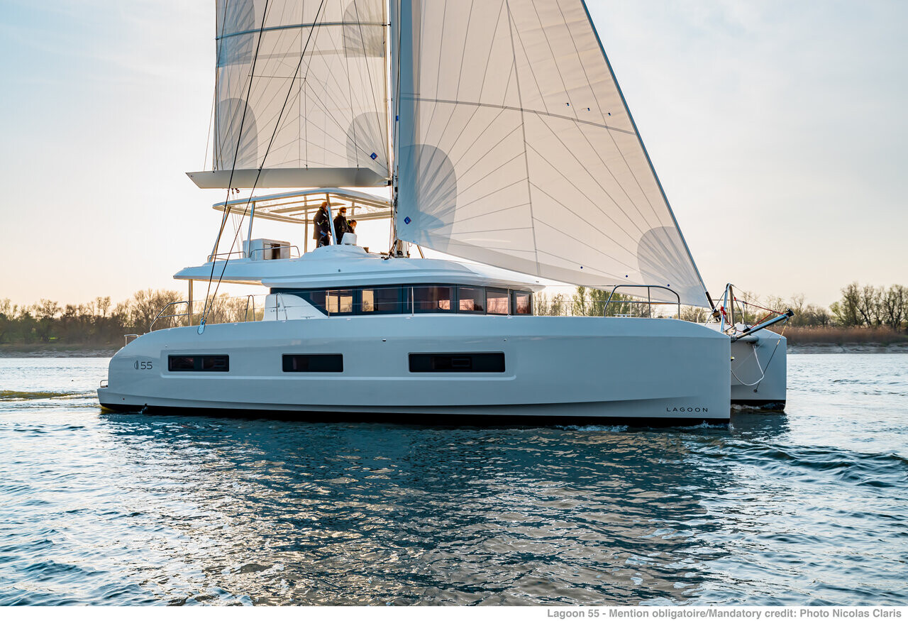 Lagoon 55, Princess S