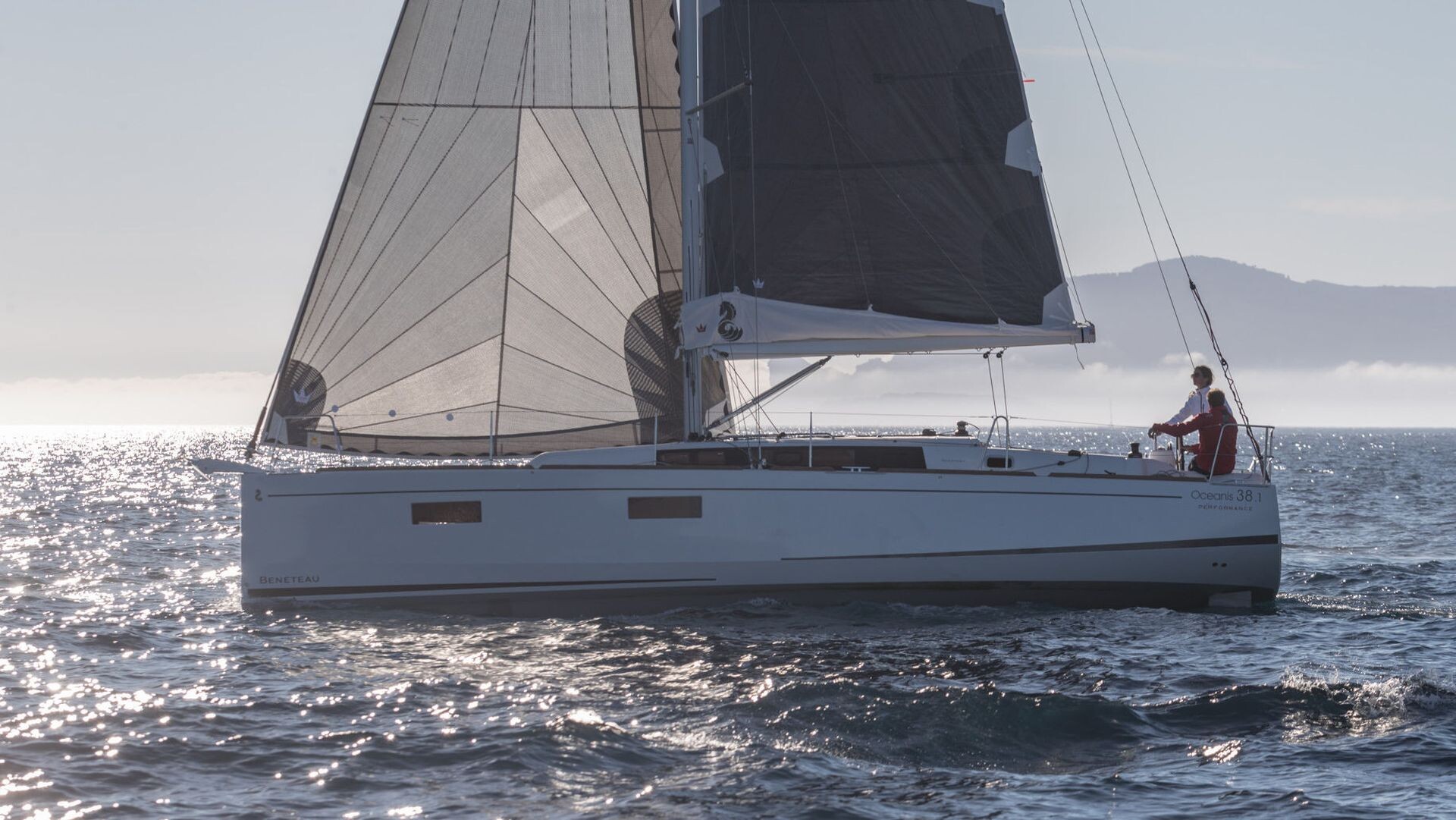 Oceanis 38.1, Tamara