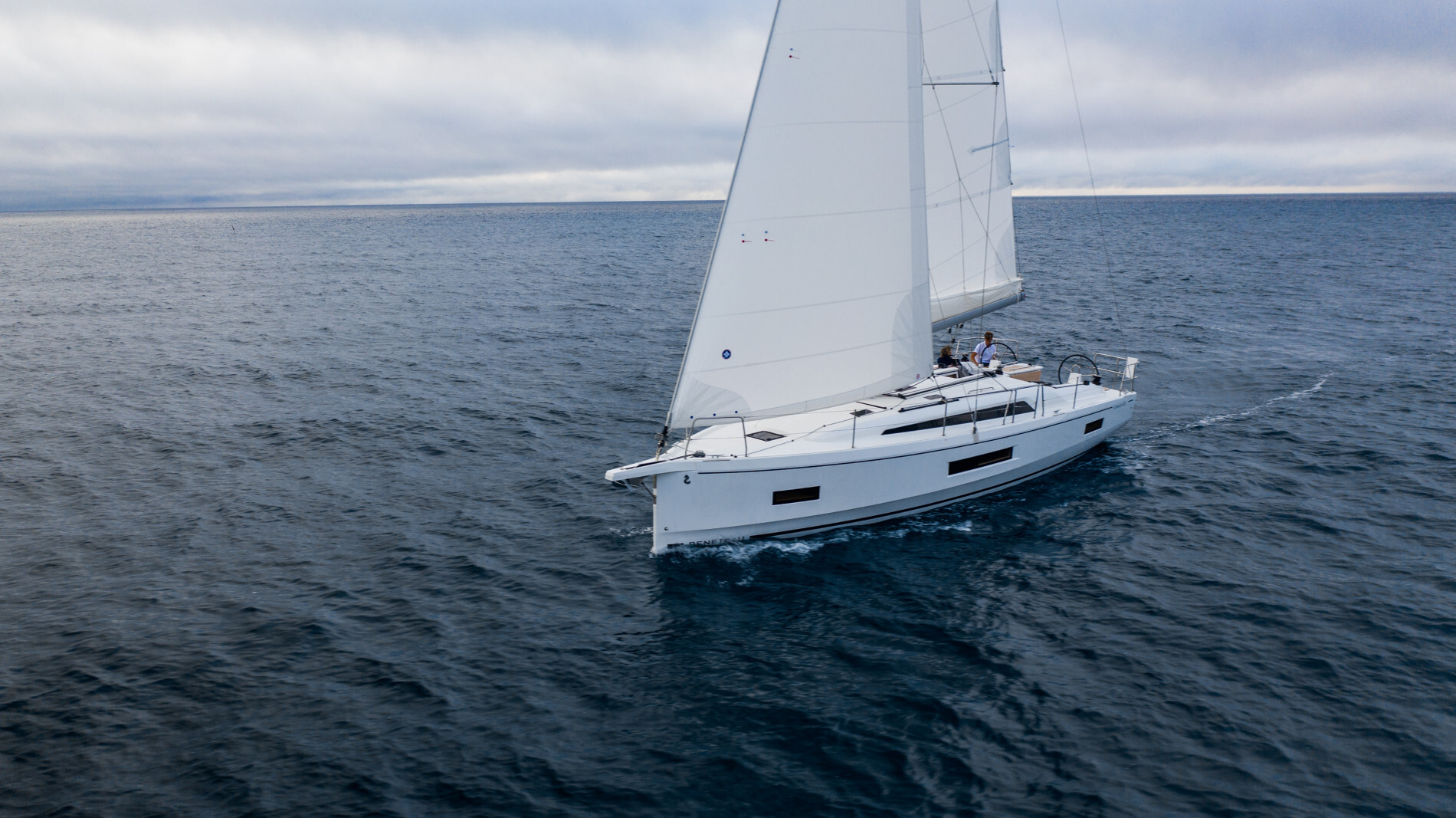 Oceanis 40.1, Kiki