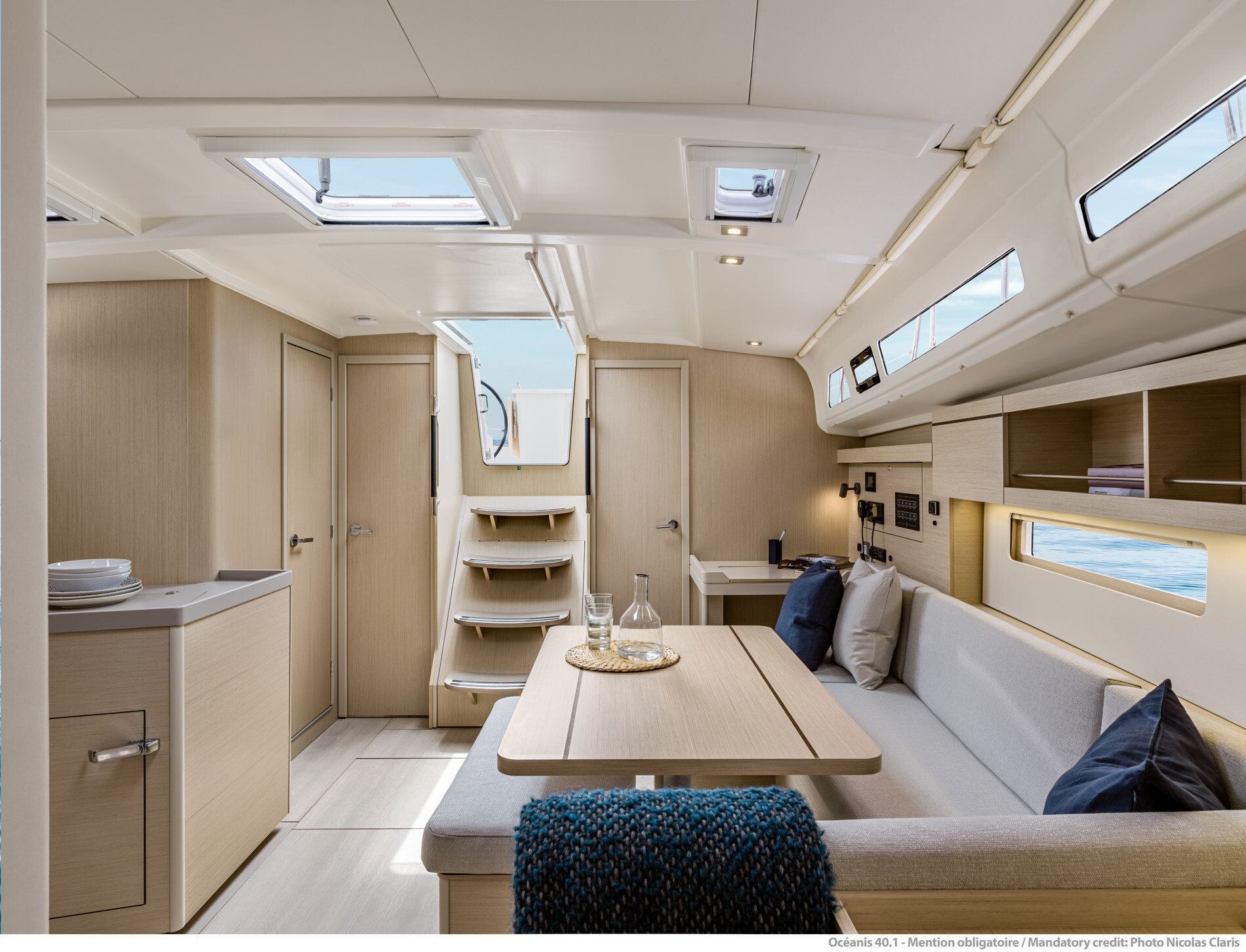 Oceanis 40.1, Kiki