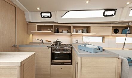 Oceanis 46.1, Noah