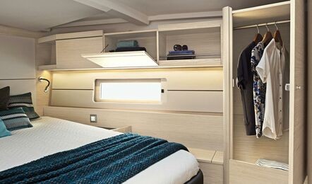 Oceanis 46.1, Noah