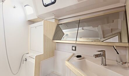 Oceanis 46.1, Noah