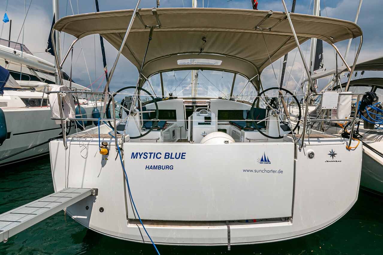Sun Odyssey 440, Mystic Blue