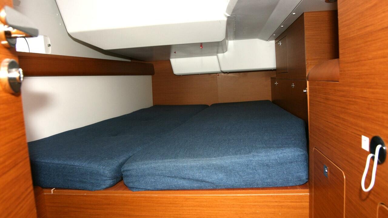 Sun Odyssey 479, Horizon